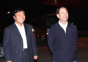 2011年10月15日，时任江苏省委副书记、组织部长，现任中共中央政治局委员、中央统战部部长石泰峰视察乐鱼。